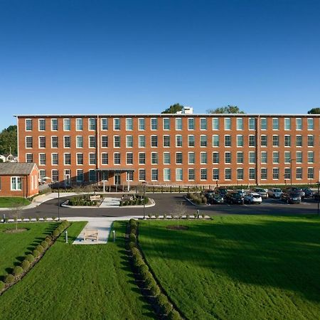 Fairfield Inn & Suites Madison Historic Eagle Cotton Mill エクステリア 写真