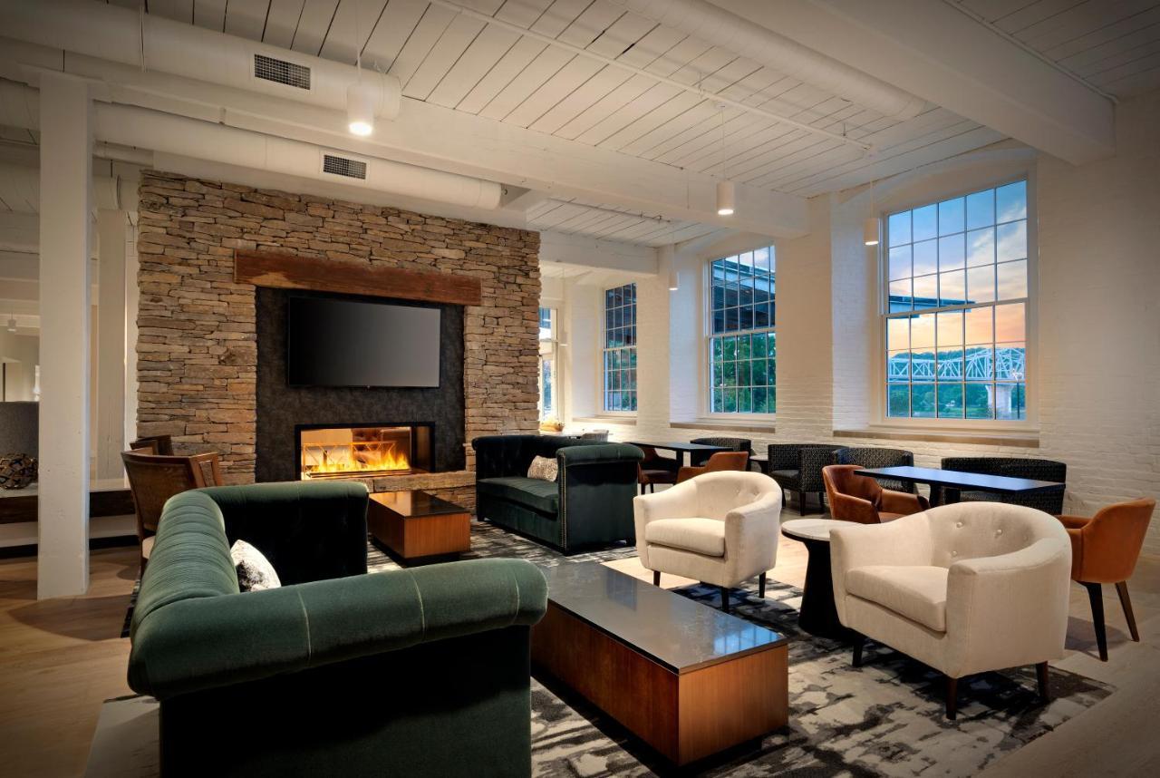 Fairfield Inn & Suites Madison Historic Eagle Cotton Mill エクステリア 写真