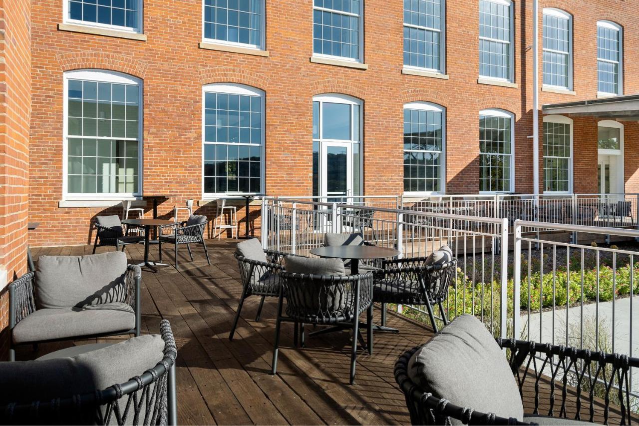 Fairfield Inn & Suites Madison Historic Eagle Cotton Mill エクステリア 写真