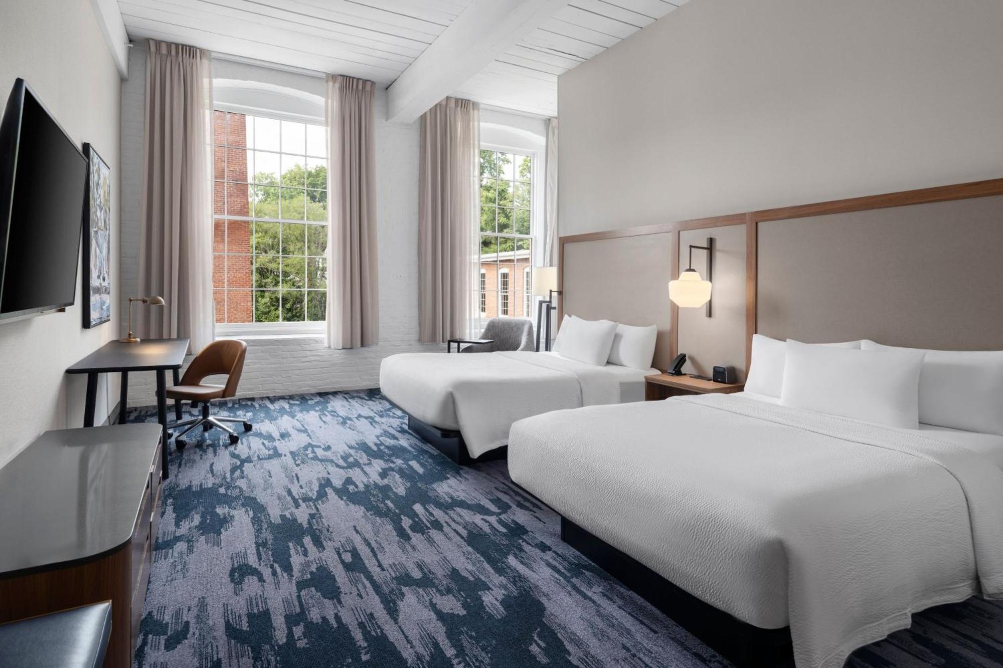Fairfield Inn & Suites Madison Historic Eagle Cotton Mill エクステリア 写真