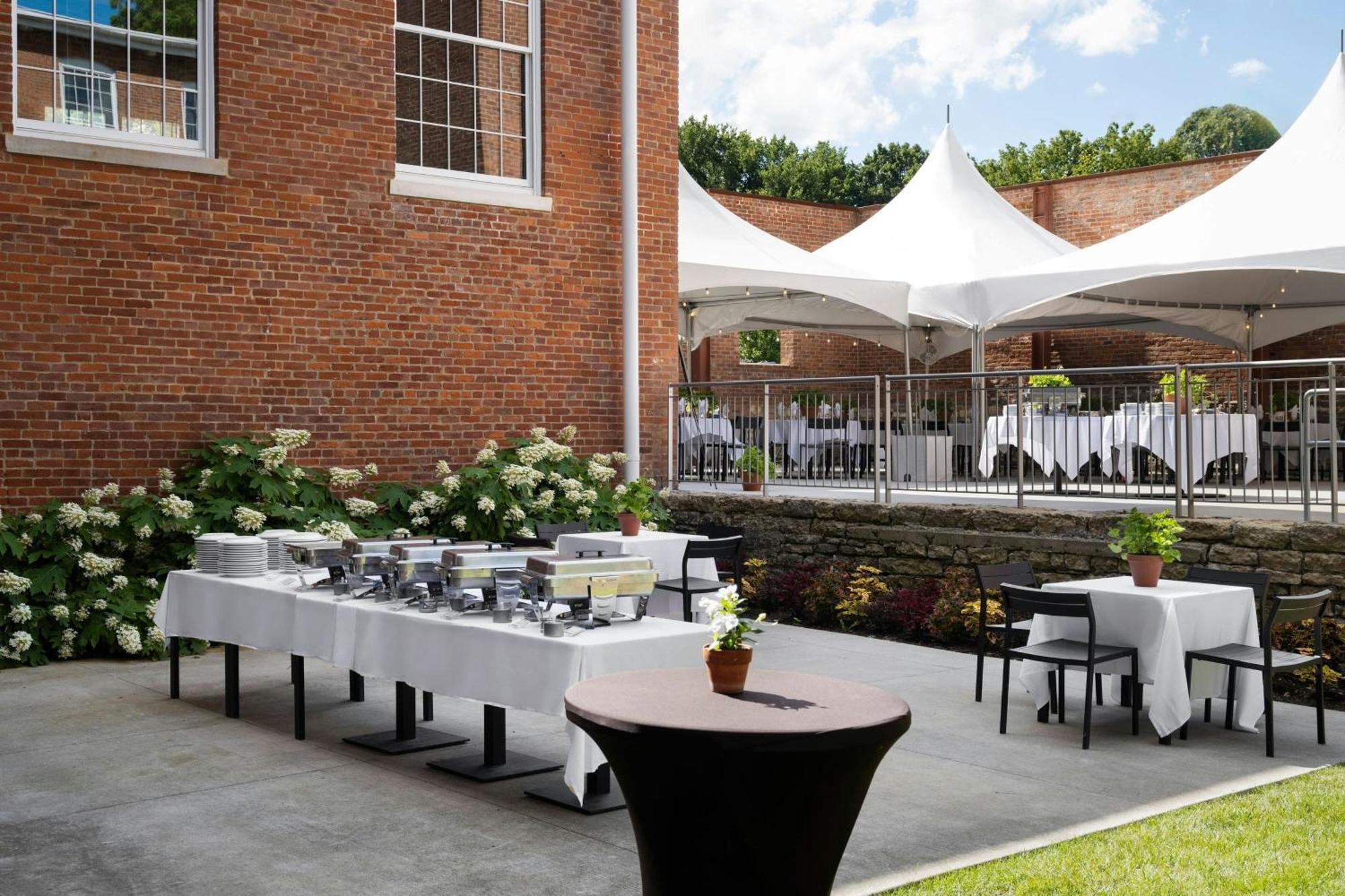 Fairfield Inn & Suites Madison Historic Eagle Cotton Mill エクステリア 写真