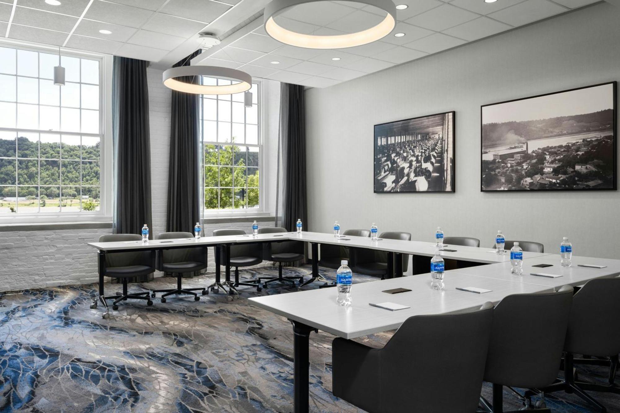 Fairfield Inn & Suites Madison Historic Eagle Cotton Mill エクステリア 写真