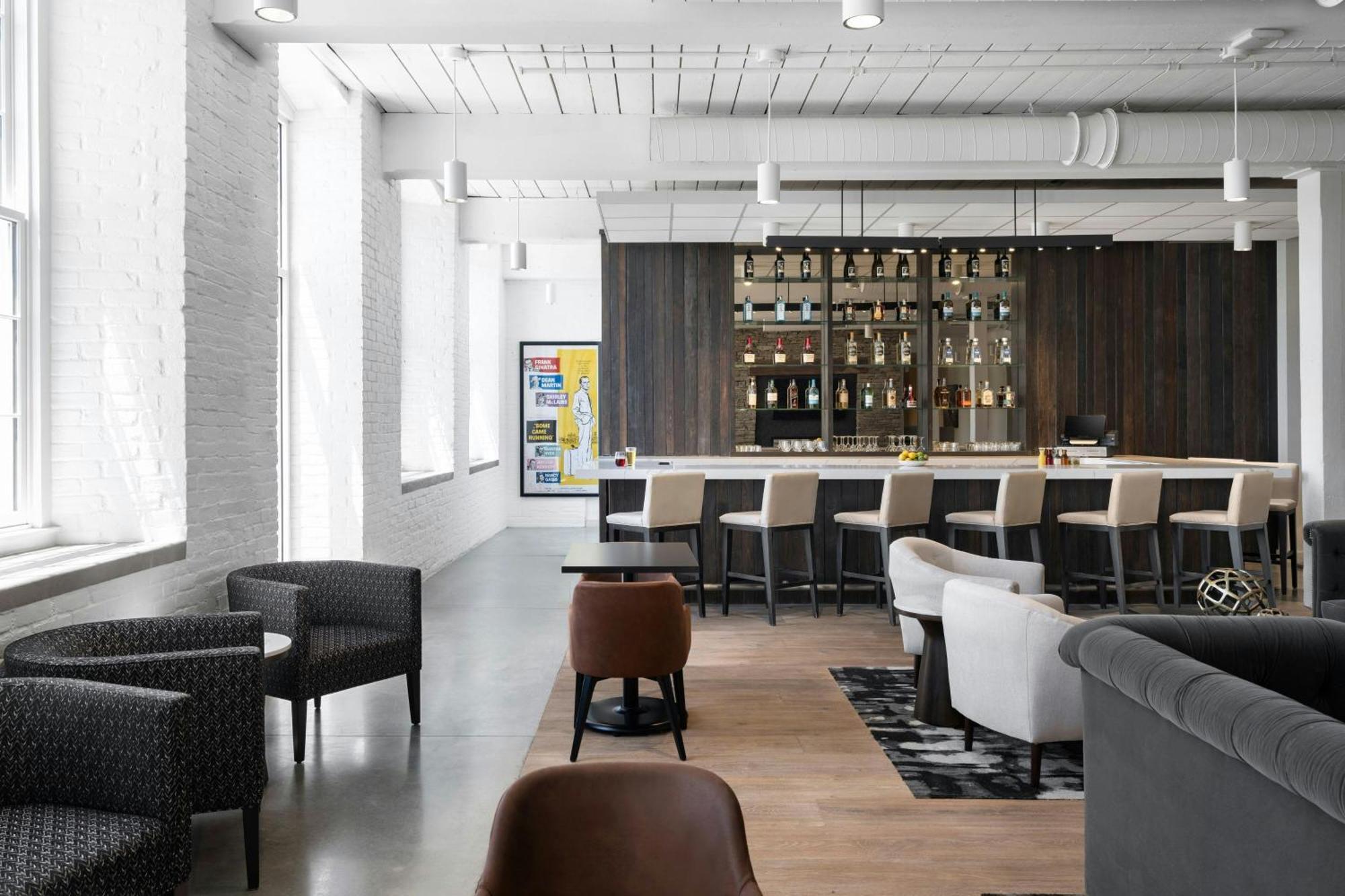 Fairfield Inn & Suites Madison Historic Eagle Cotton Mill エクステリア 写真